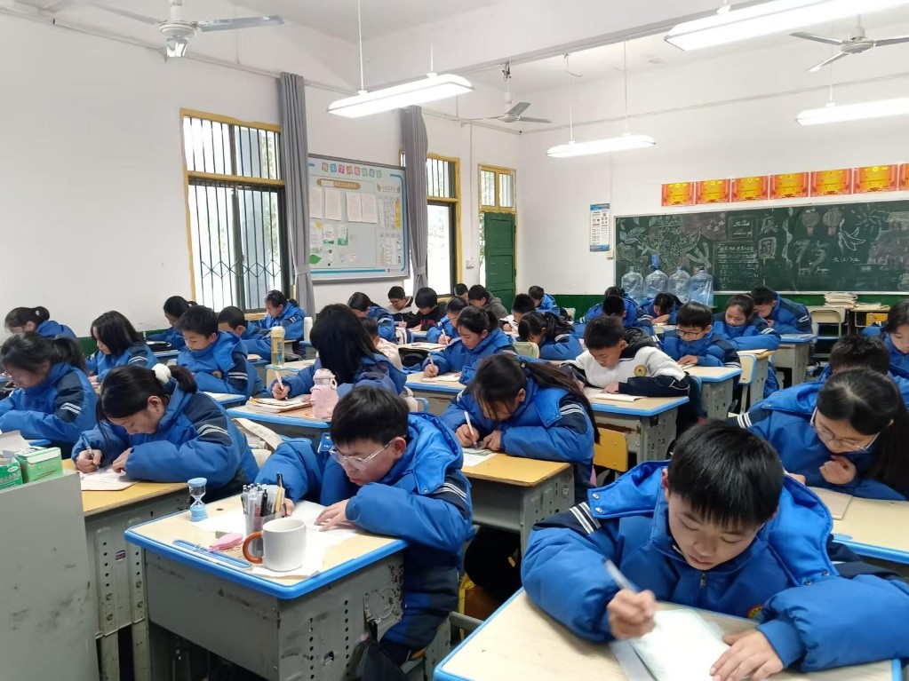 0974defcfb349f1d9556d8e122554bb8