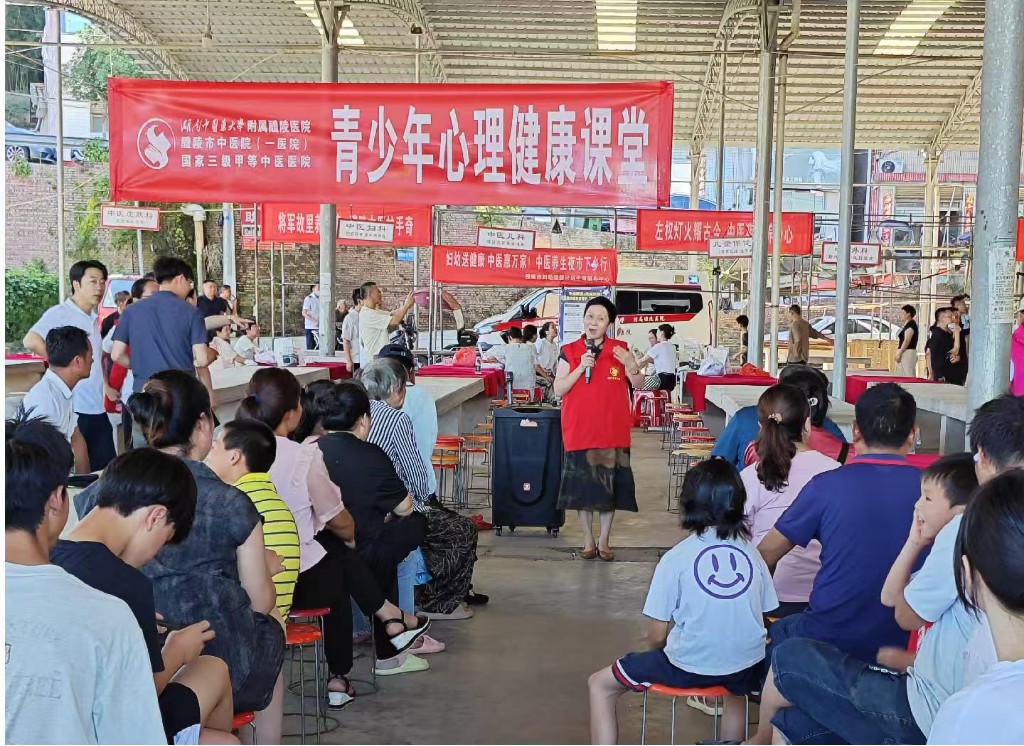 70256b7583d4e0d4d4421f3d6a7915c8