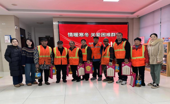 e6b37f12-1328-41c0-b12e-1980f142ca70